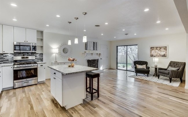 Building Photo - 1512 Wysong Dr