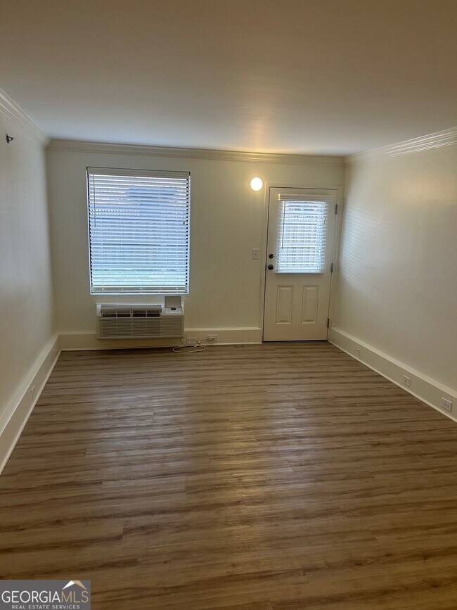 Foto del edificio - 712 Ave A NE