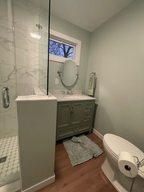 Foto del edificio - 807 E State St