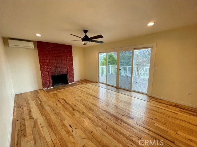 Foto del edificio - 2245 Westlake Dr