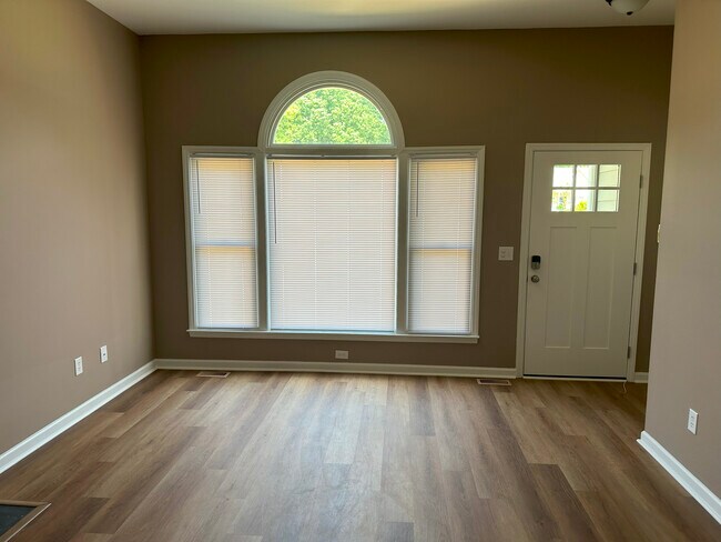 Foto del edificio - 420 Johnson St