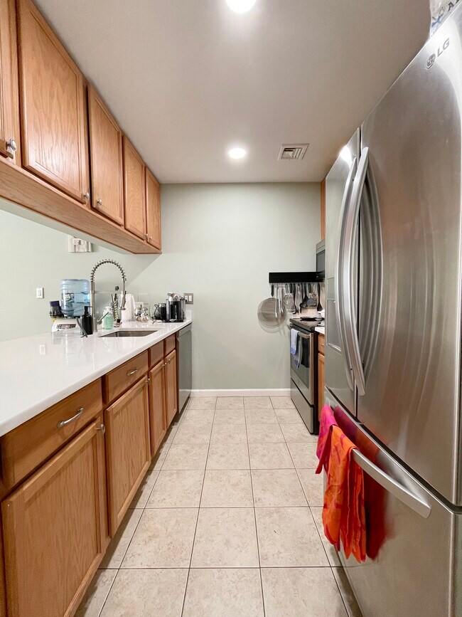 342 Westchester Ave Unit 26E, Port Chester, NY 10573 Condo for Rent in Port Chester, NY