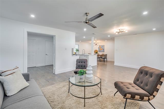 Foto del edificio - 6338 Hidden Trail Dr