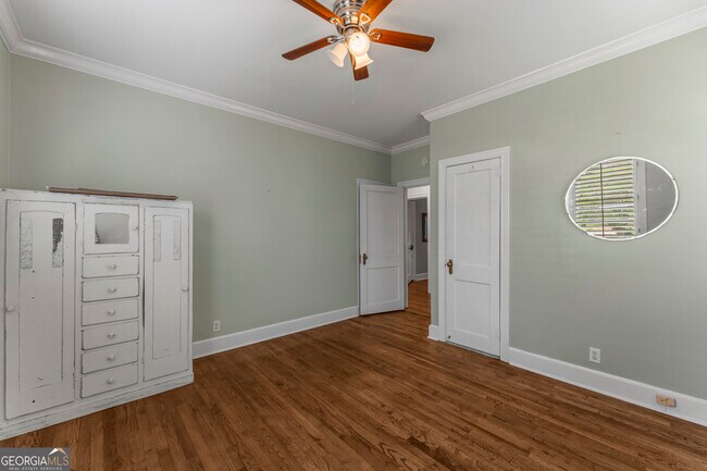 Building Photo - 603 Piney Woods Dr