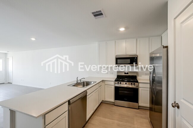 Foto del edificio - 10816 Bird Of Paradise Ln