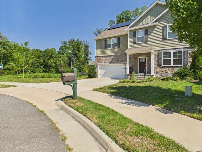 Building Photo - 5701 Brailen Dr