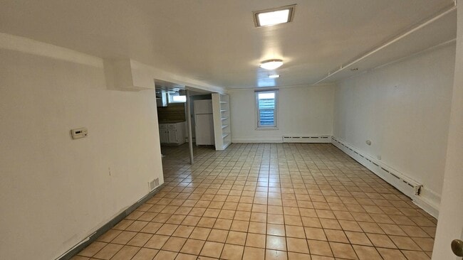 Building Photo - 32 Norwood St