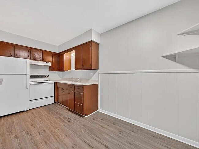 Foto del edificio - 151 E McHattie St