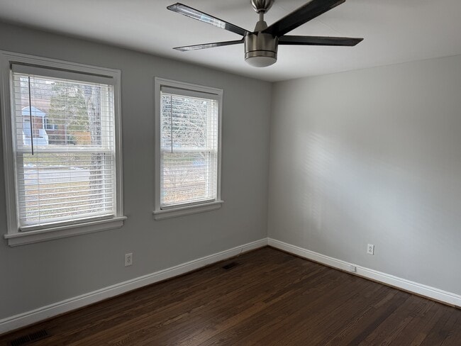 Building Photo - 6424 W Grace St