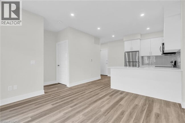 Building Photo - 1100 Lackner Pl