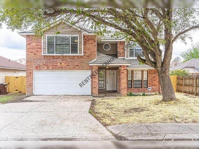 Building Photo - 5223 Fawn Lake Dr