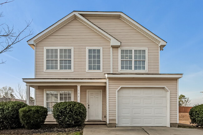 Building Photo - 102 Glencroft Dr