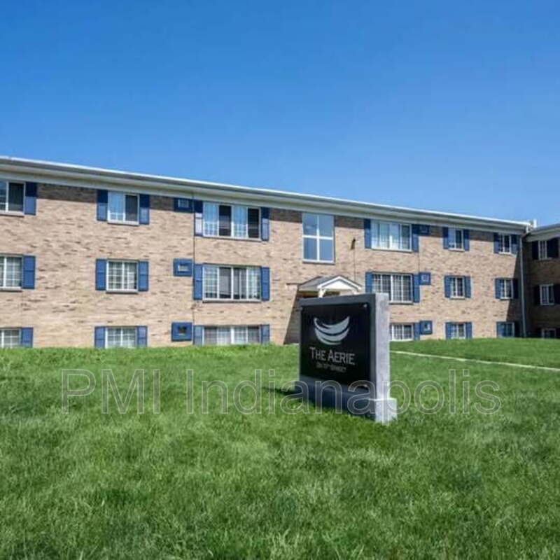 Foto principal - 6260 E 11th St