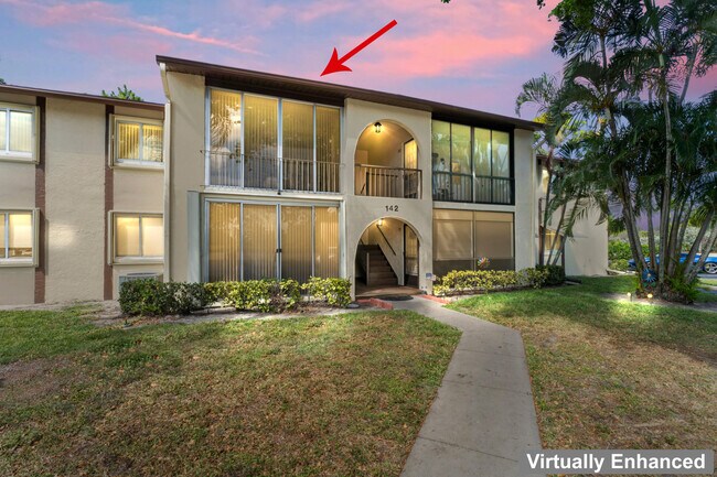 Foto del edificio - 142 Lake Pine Cir