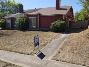 Building Photo - 16337 Edgemere Dr