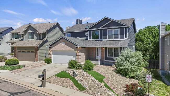 Building Photo - Spacious 5-Bedroom Home with Mountain View...