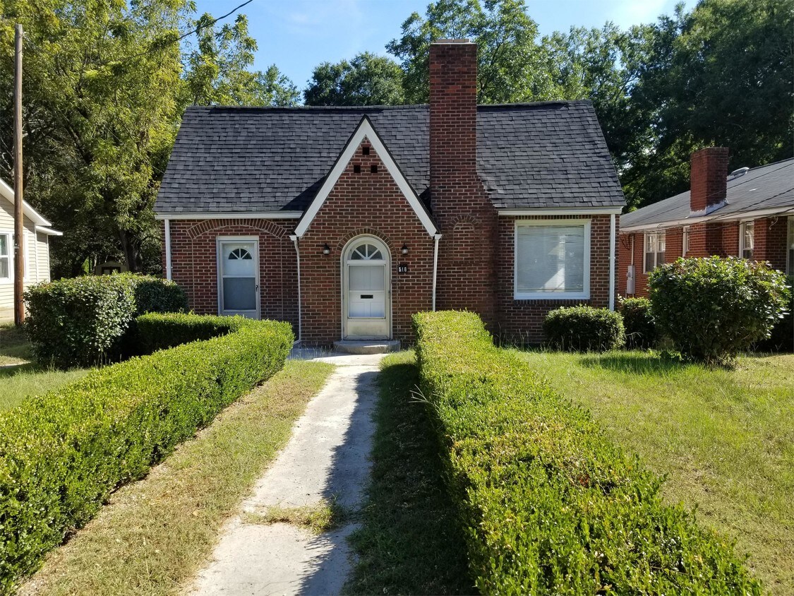 518 W Oakland Ave, Sumter, SC 29150 House for Rent in Sumter, SC