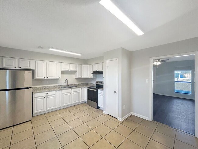 Foto del edificio - 10433 Lafayette Dr