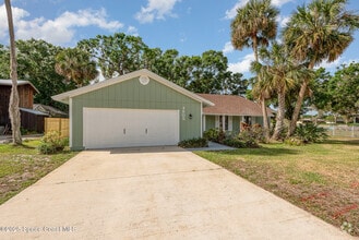 Building Photo - 4805 Squires Dr