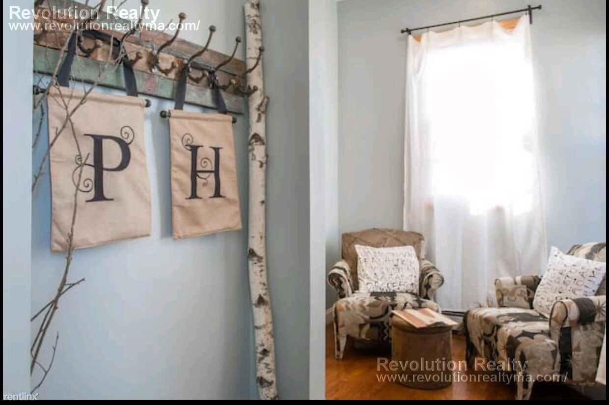Foto principal - 379 Pleasant St