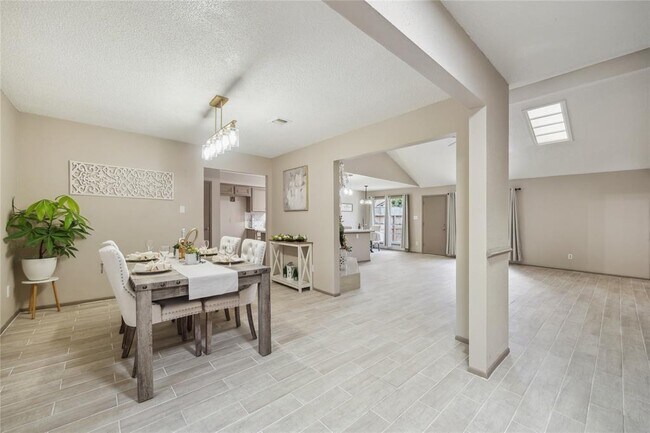 Foto del edificio - 11202 Bayou Pl Dr