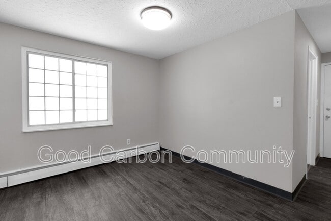 Building Photo - 321 Beattie Ave