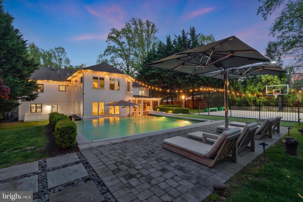 Foto principal - 2850 Rosemary Ln