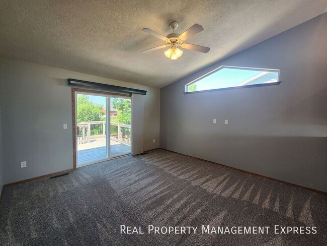 Foto del edificio - 4809 S Emma Ln