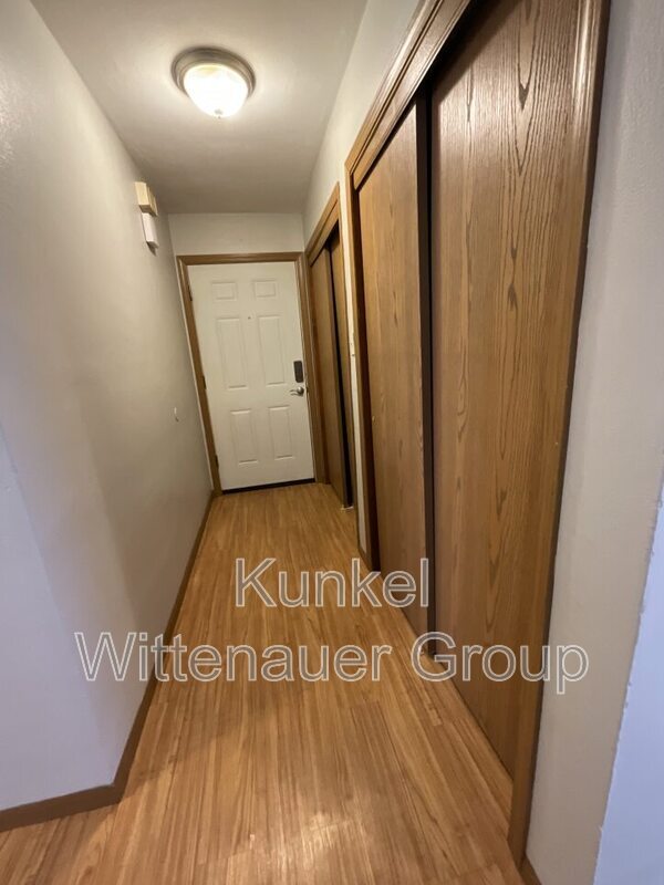 Foto del edificio - 1814 Jamestown Rd