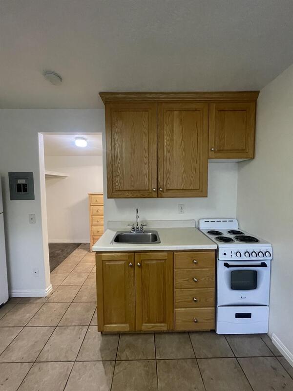 Foto del edificio - 1675 S State St