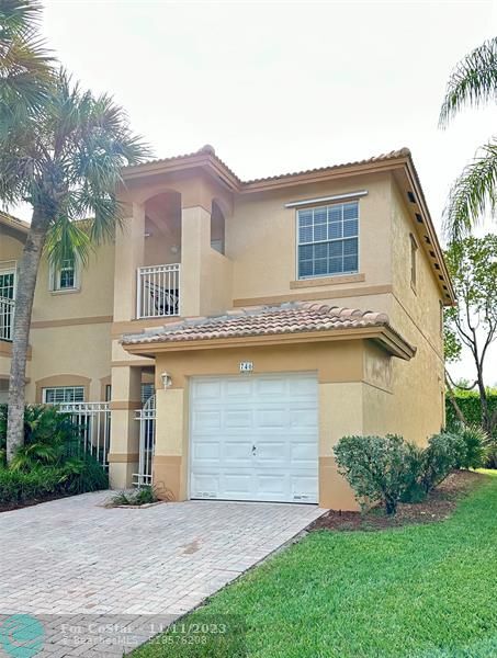 Building Photo - 746 NW 170th Terrace