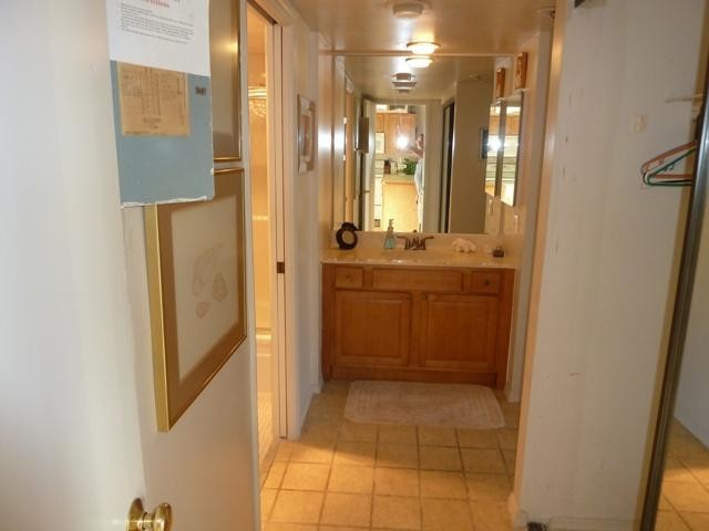 Building Photo - 2400 S Ocean Drive 5322 Fort Pierce Fl 34949