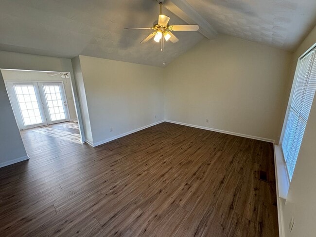 Foto del edificio - Ranch style 3 Bedroom and 2 Full Baths Home