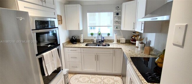 Foto del edificio - 170 SE 14th St