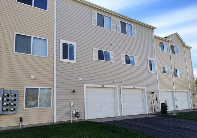 Building Photo - 13105 Murdock Terrace