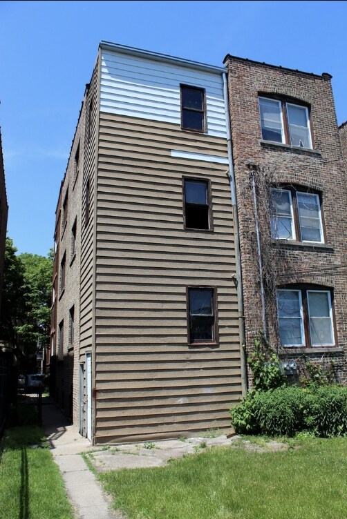 Foto del edificio - 7427 S Chappel Ave