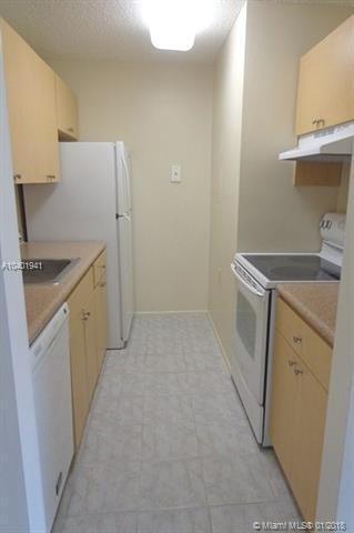 Foto del edificio - 1227 Benoist Farms Rd