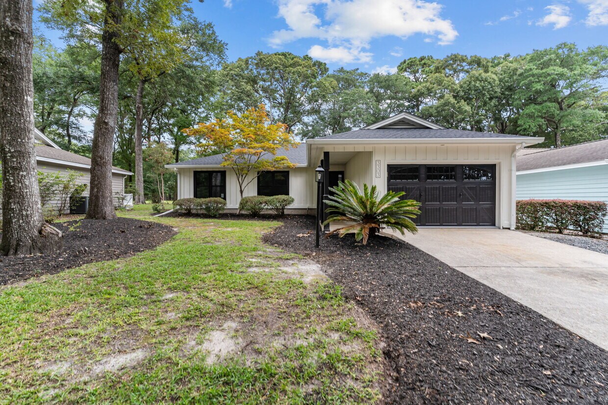 Foto principal - 3303 Marsh View Dr