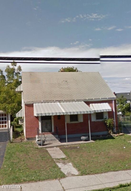Primary Photo - 3 br, 1 bath House - 208 Texas St