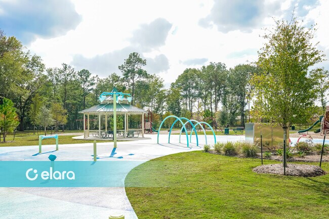 Foto del edificio - 10510 COPPER RIDGE DR