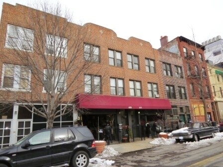 Foto principal - 409 Grand St