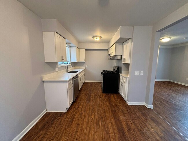 Foto del edificio - 11265 Essex Ave