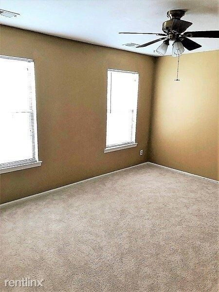 Building Photo - 2 br, 1 bath Condo - 164 Wyndham Place