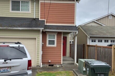 Patio cercado privado - 4711 S Puget Sound Ave