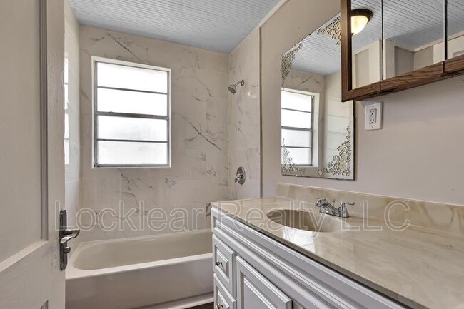 Building Photo - 2151 Meharry Ave