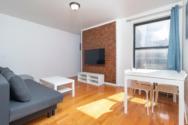 Foto del edificio - 1789 1st Ave
