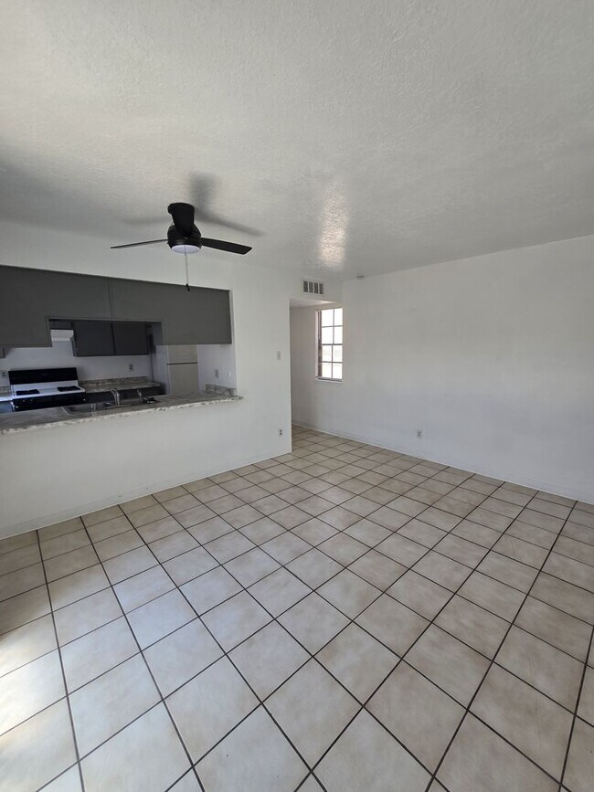 Foto del edificio - Updated 2 bedroom in Rio Rancho