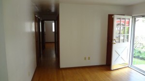 Building Photo - 910 Valley View Dr