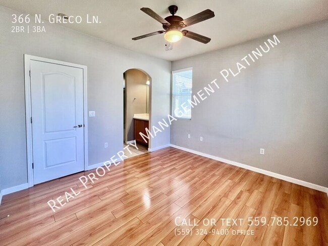 Foto del edificio - 366 N Greco Ln