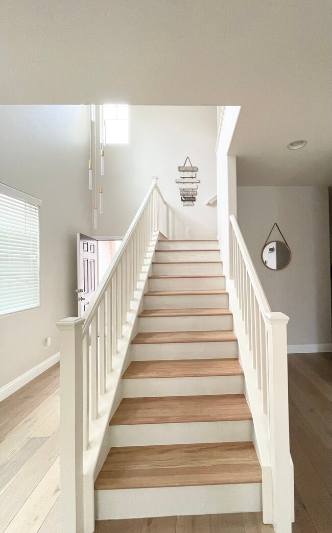 Foto del edificio - 7468 Morisset Ave